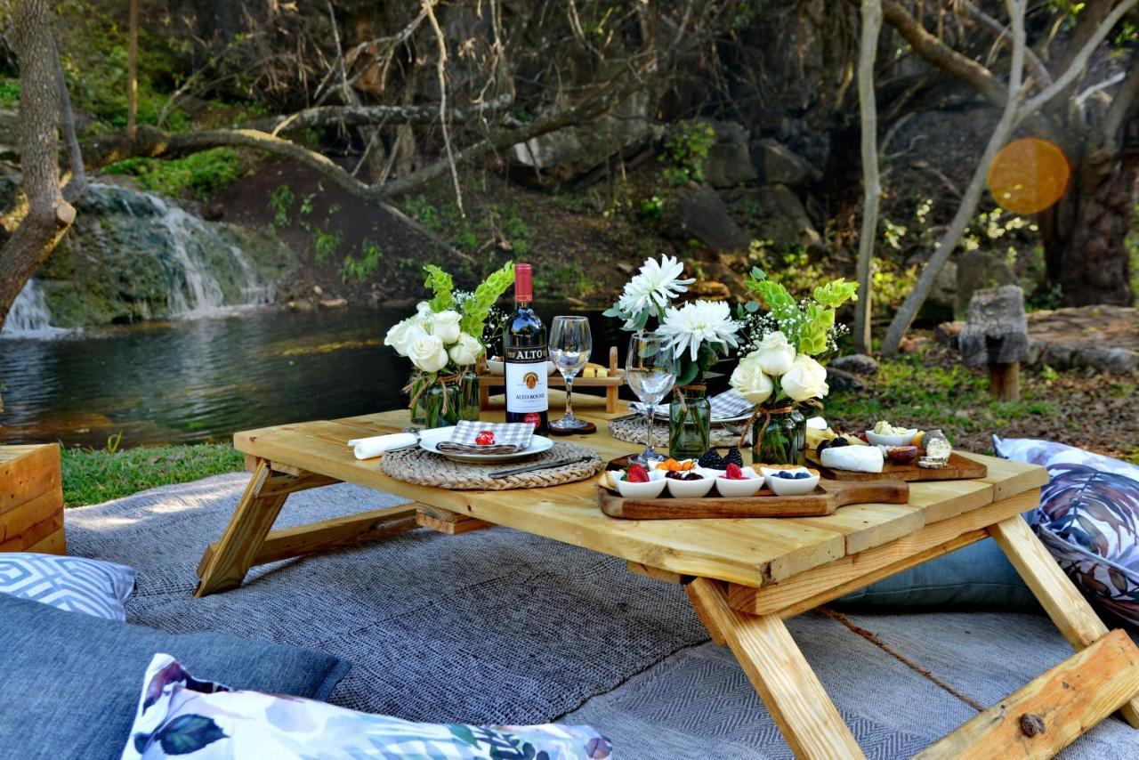 Thanda Manzi Country Hotel Центурион Экстерьер фото