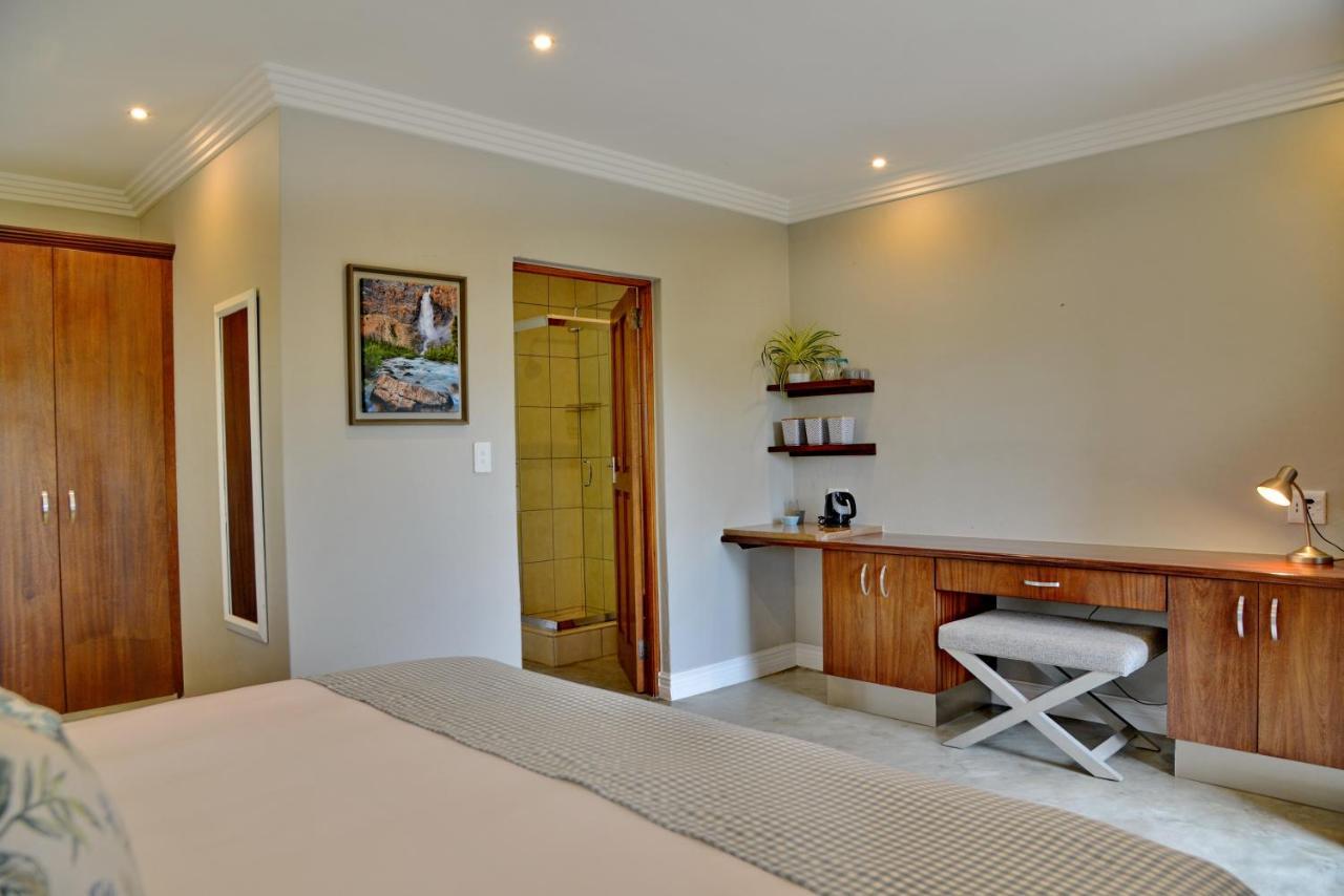 Thanda Manzi Country Hotel Центурион Экстерьер фото