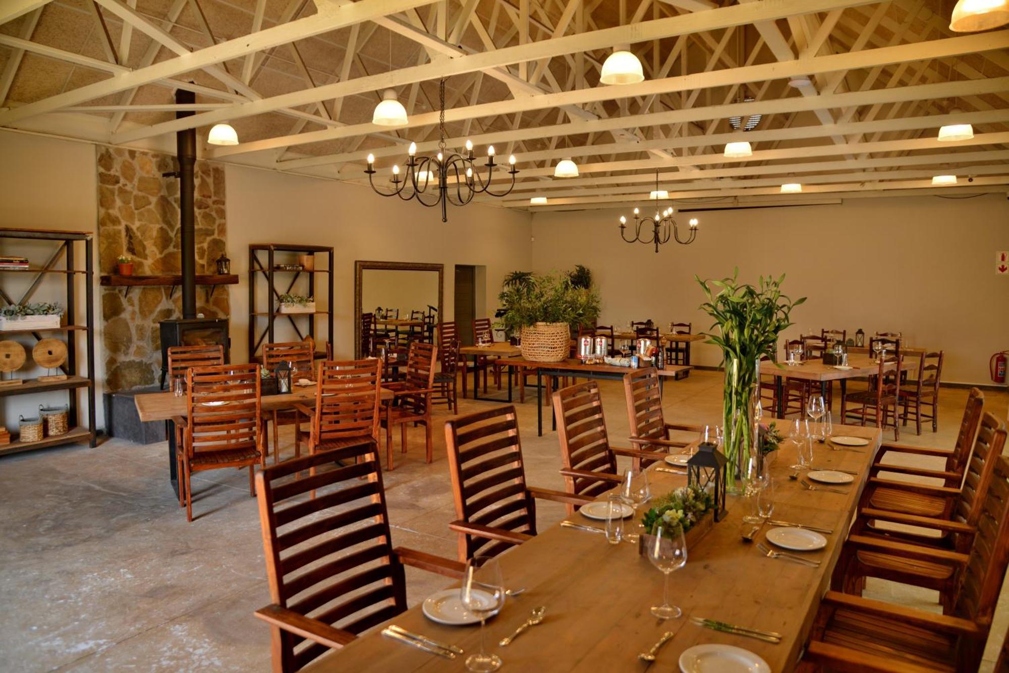 Thanda Manzi Country Hotel Центурион Экстерьер фото